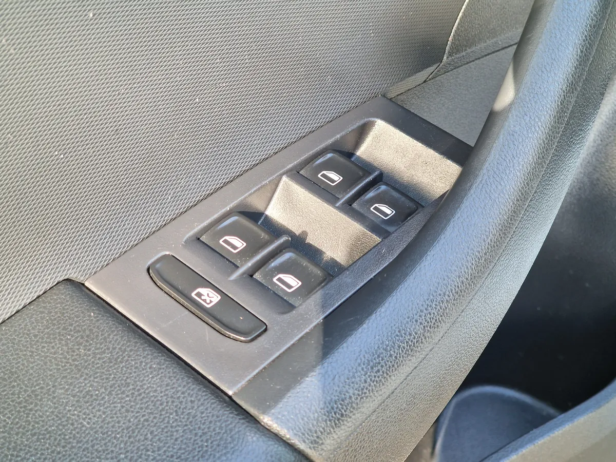 Skoda Rapid 1.4 AMT (122 л.с.), 2014 — фото 10