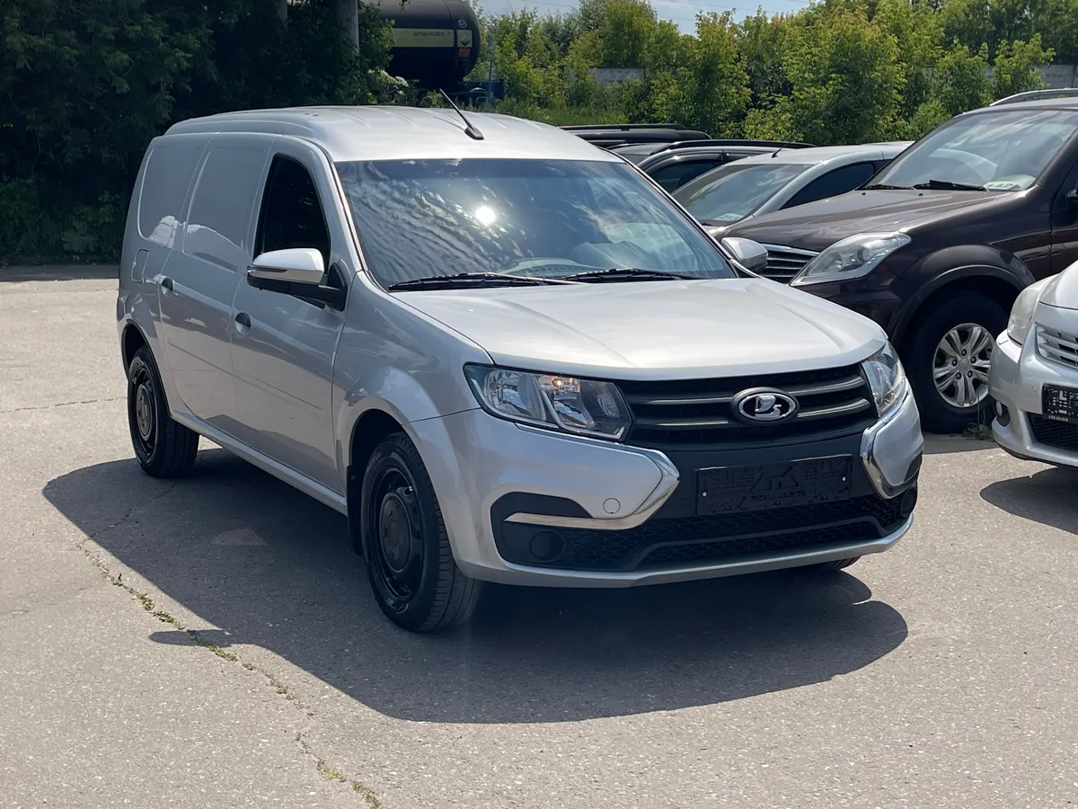 картинка ВАЗ (Lada) Largus 1.6 MT (90 л.с.) от galaxy-auto