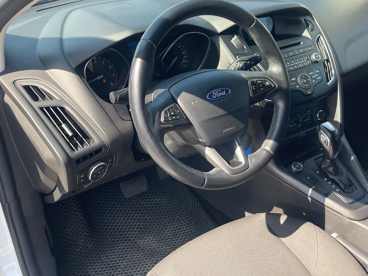 Ford Focus 1.6 Ti-VCT PowerShift (105 л.с.), 2018 — фото 5