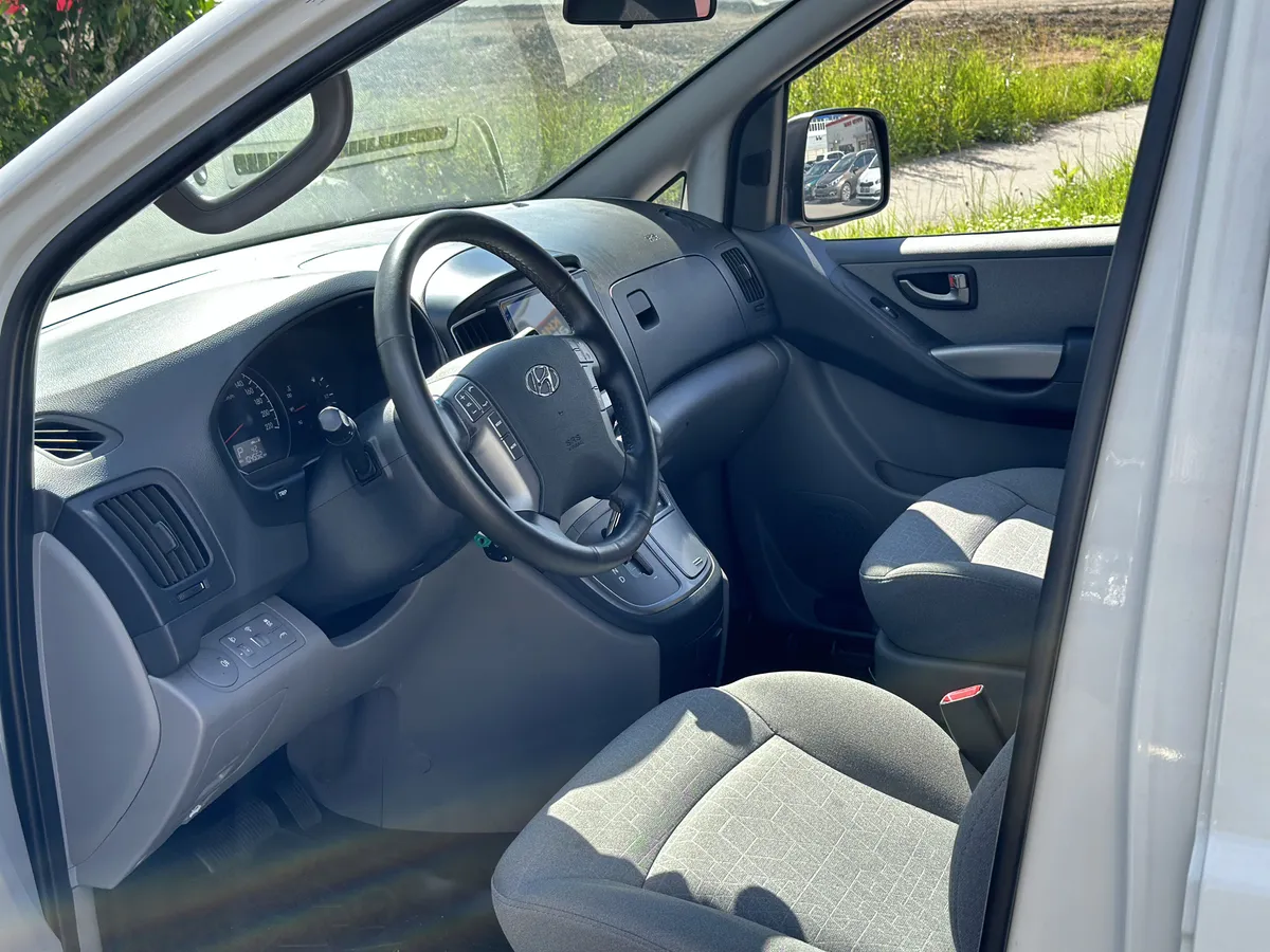 Hyundai H-1 2.5 AT 4WD (175 л.с.), 2020 — фото 6
