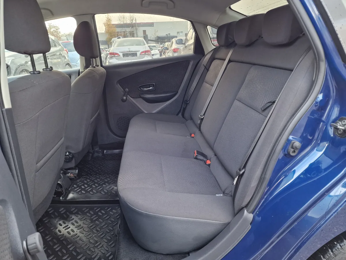 Nissan Almera 1.6 MT (102 л.с.), 2016 — фото 10