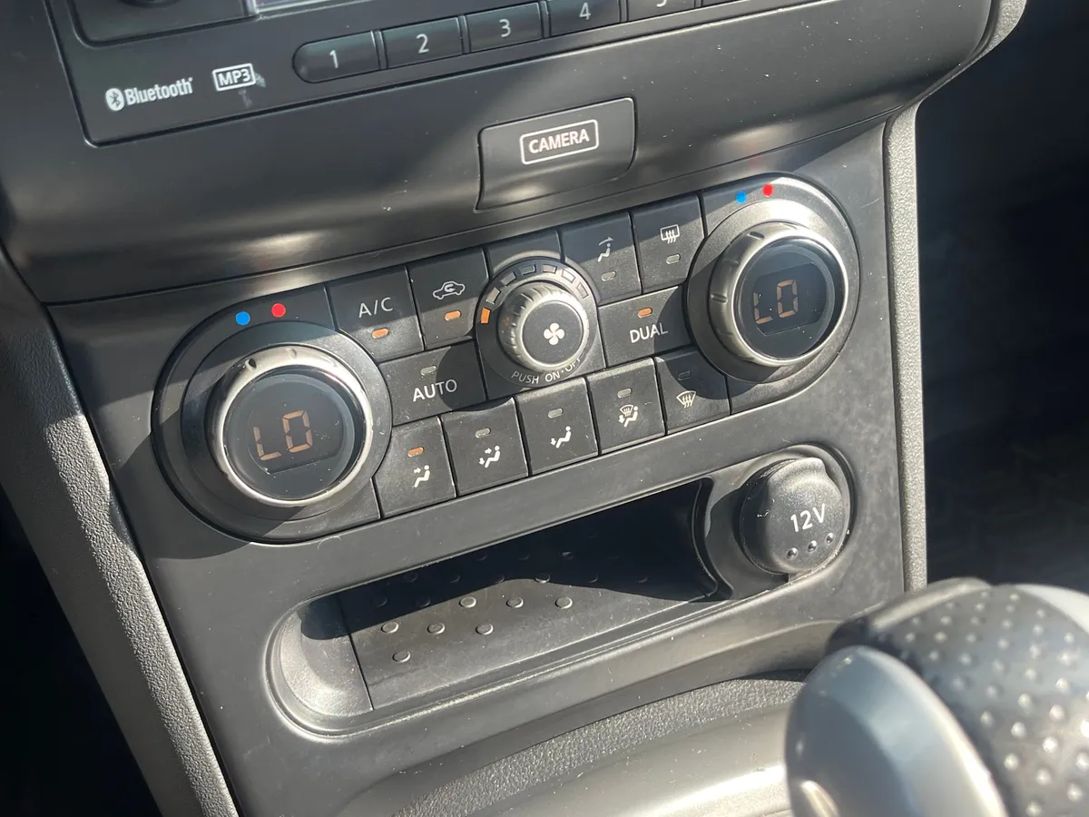 Nissan Qashqai 2.0 CVT AWD (141 л.с.), 2012 — фото 10