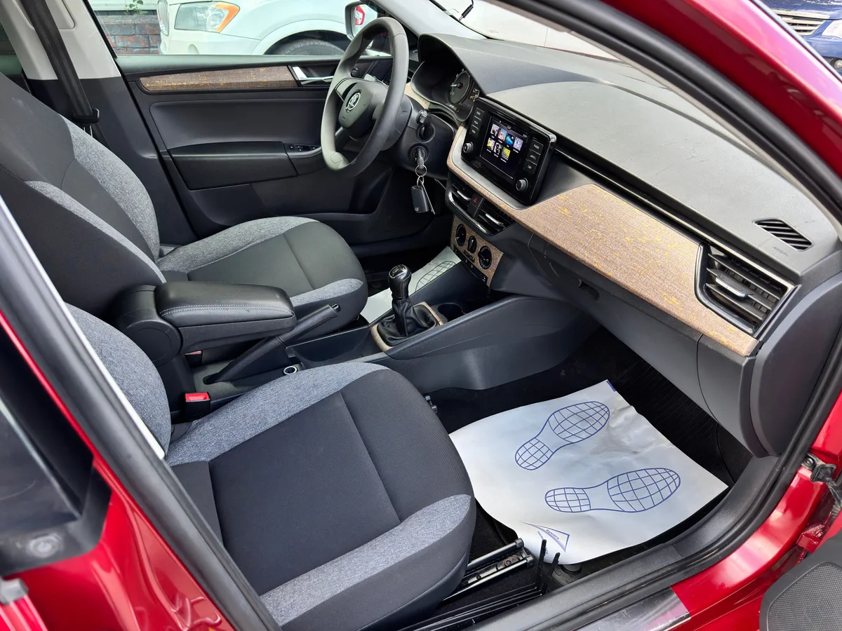 Skoda Rapid 1.6 MT (90 л.с.), 2021 — фото 6
