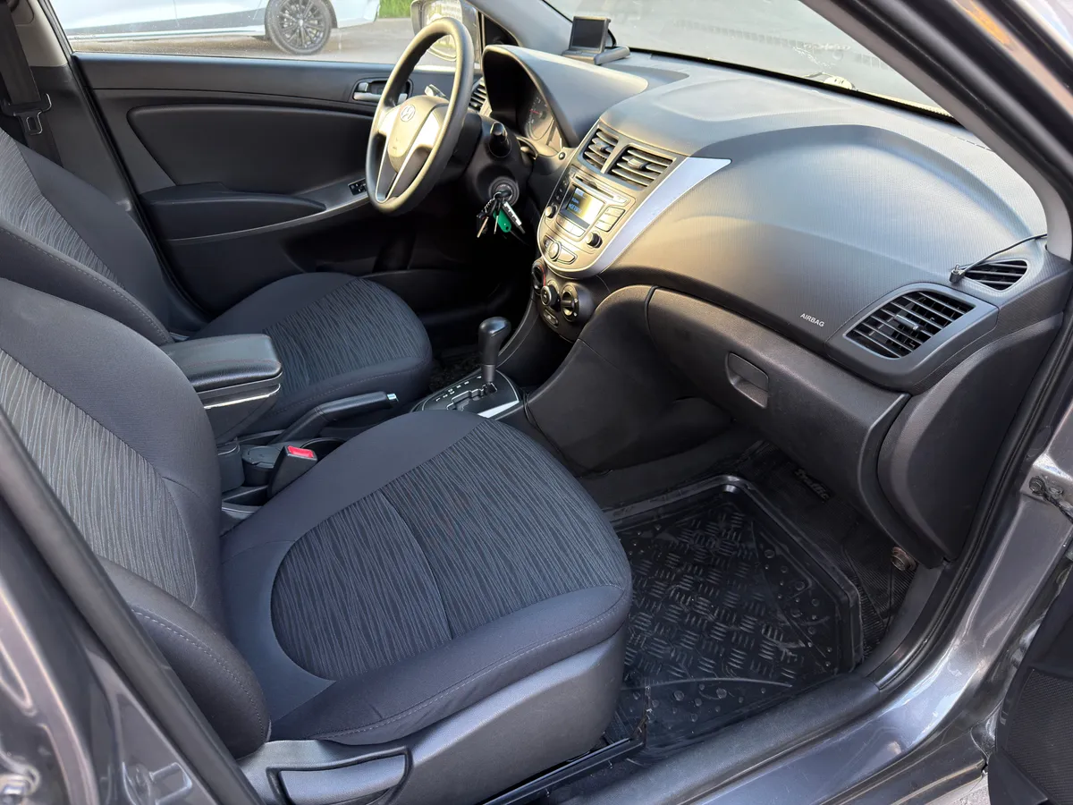 Hyundai Solaris 1.4 MT (107 л.с.)