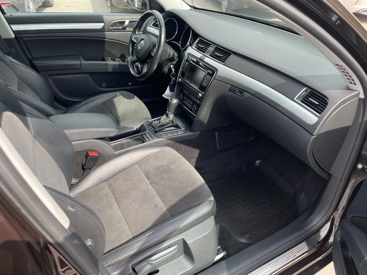 Skoda Superb 1.8 TSI DSG (152 л.с.), 2014 — фото 6