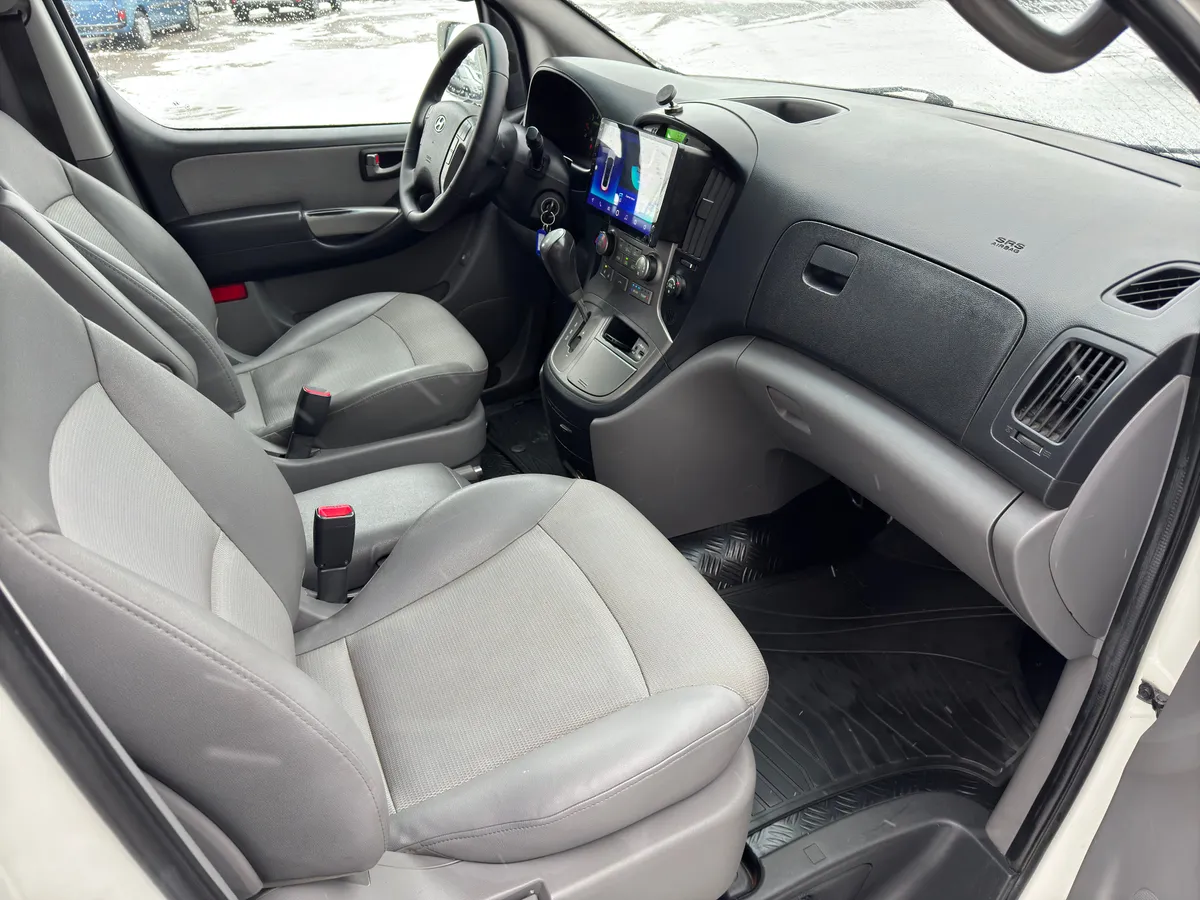 Hyundai Grand Starex 2.5 AT 4WD (145 л.с.), 2012 — фото 8