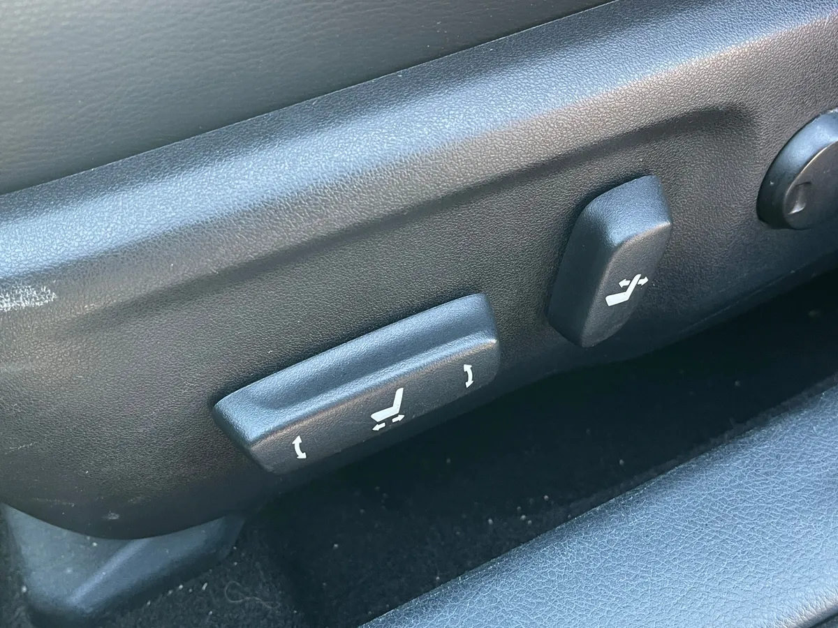 Toyota Camry 2.5 AT (181 л.с.), 2017 — фото 11