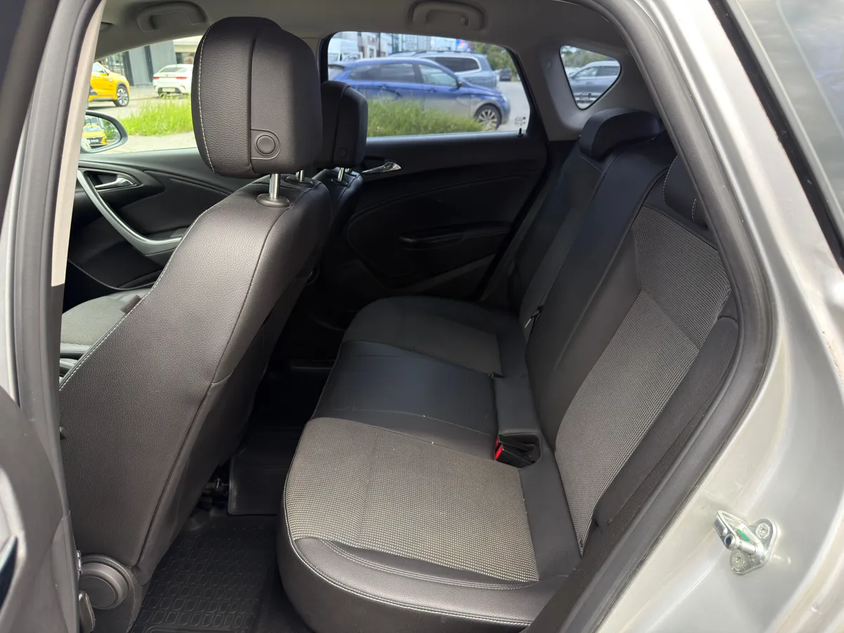Opel Astra 1.6 AT (115 л.с.)