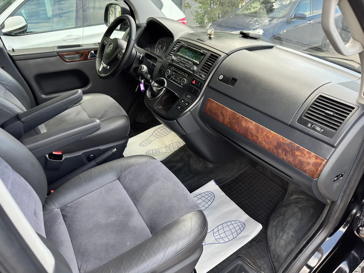 Volkswagen Multivan 2.0 MT (102 л.с.), 2011 — фото 6