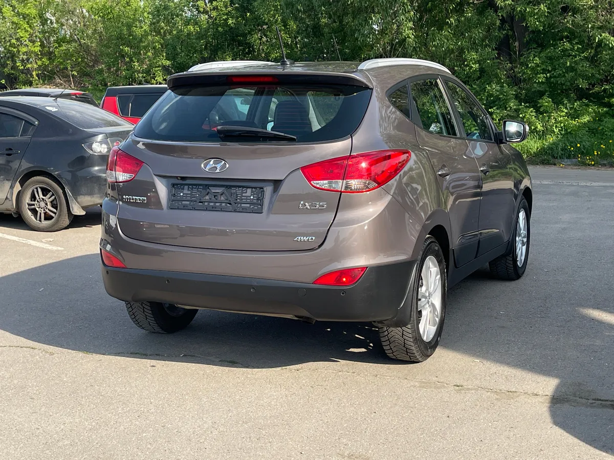 Hyundai ix35 2.0 AT 4WD (150 л.с.), 2012 — фото 4