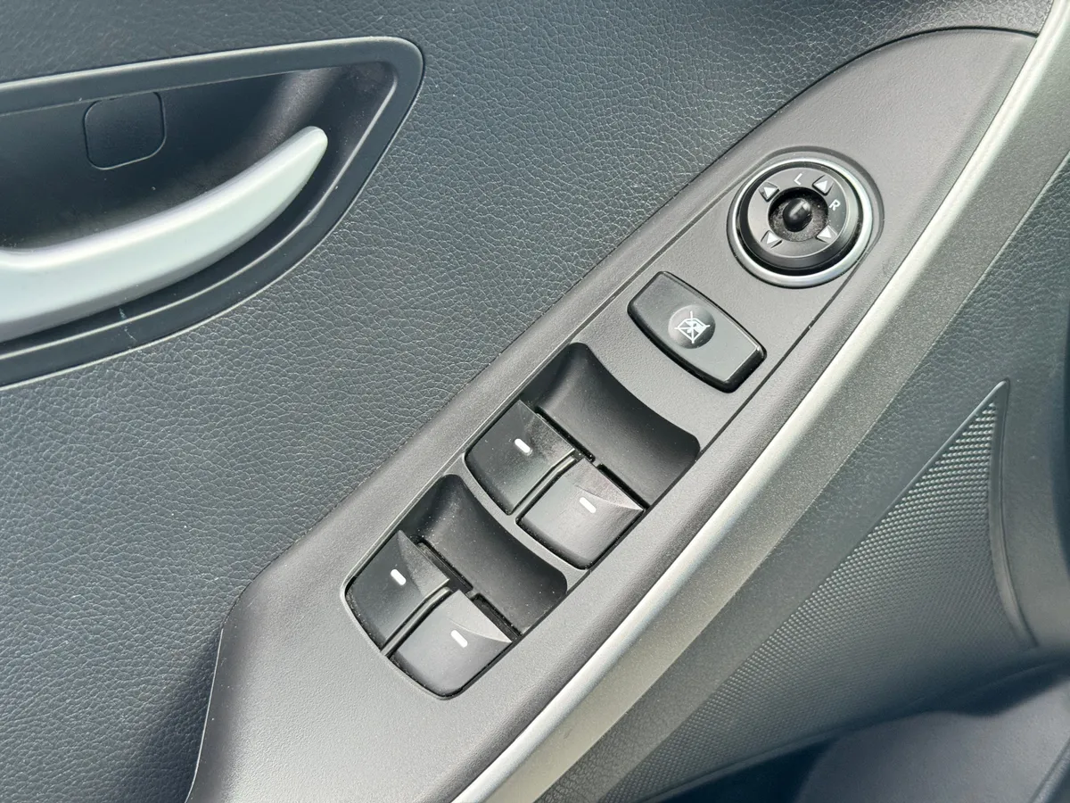 Hyundai i30 1.6 AT (130 л.с.), 2014 — фото 10