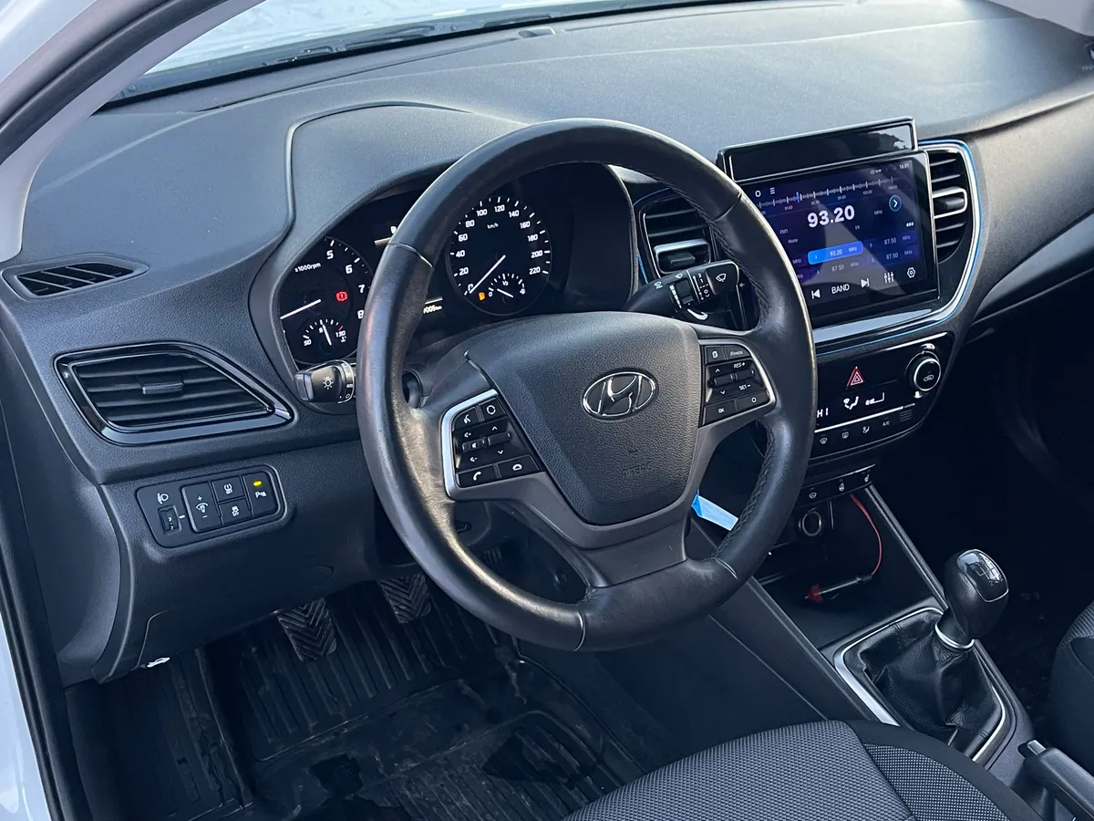 Hyundai Solaris 1.6 MT (123 л.с.), 2021 — фото 5