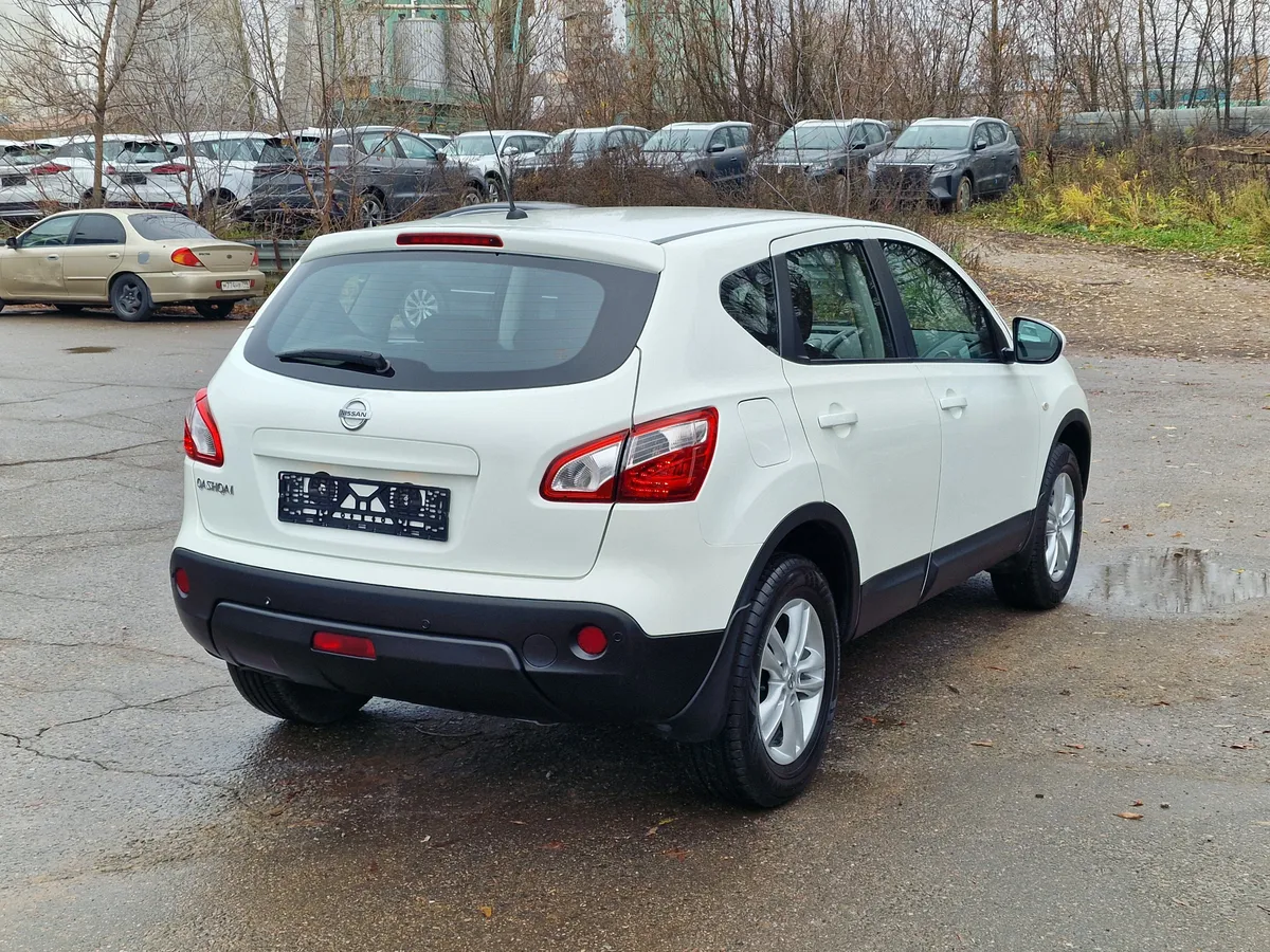 Nissan Qashqai 1.6 CVT FWD (117 л.с.), 2013 — фото 4