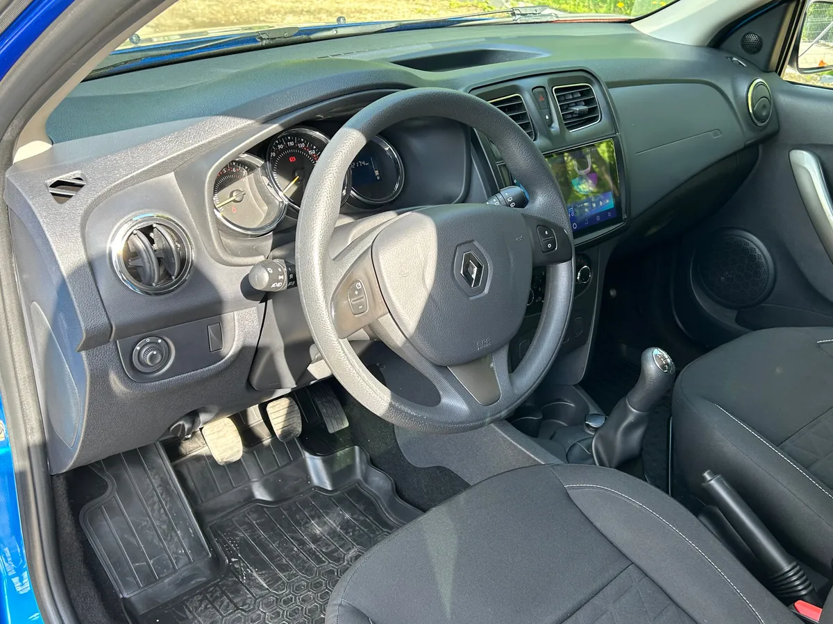 Renault Sandero 1.6 MT (82 л.с.), 2018 — фото 5