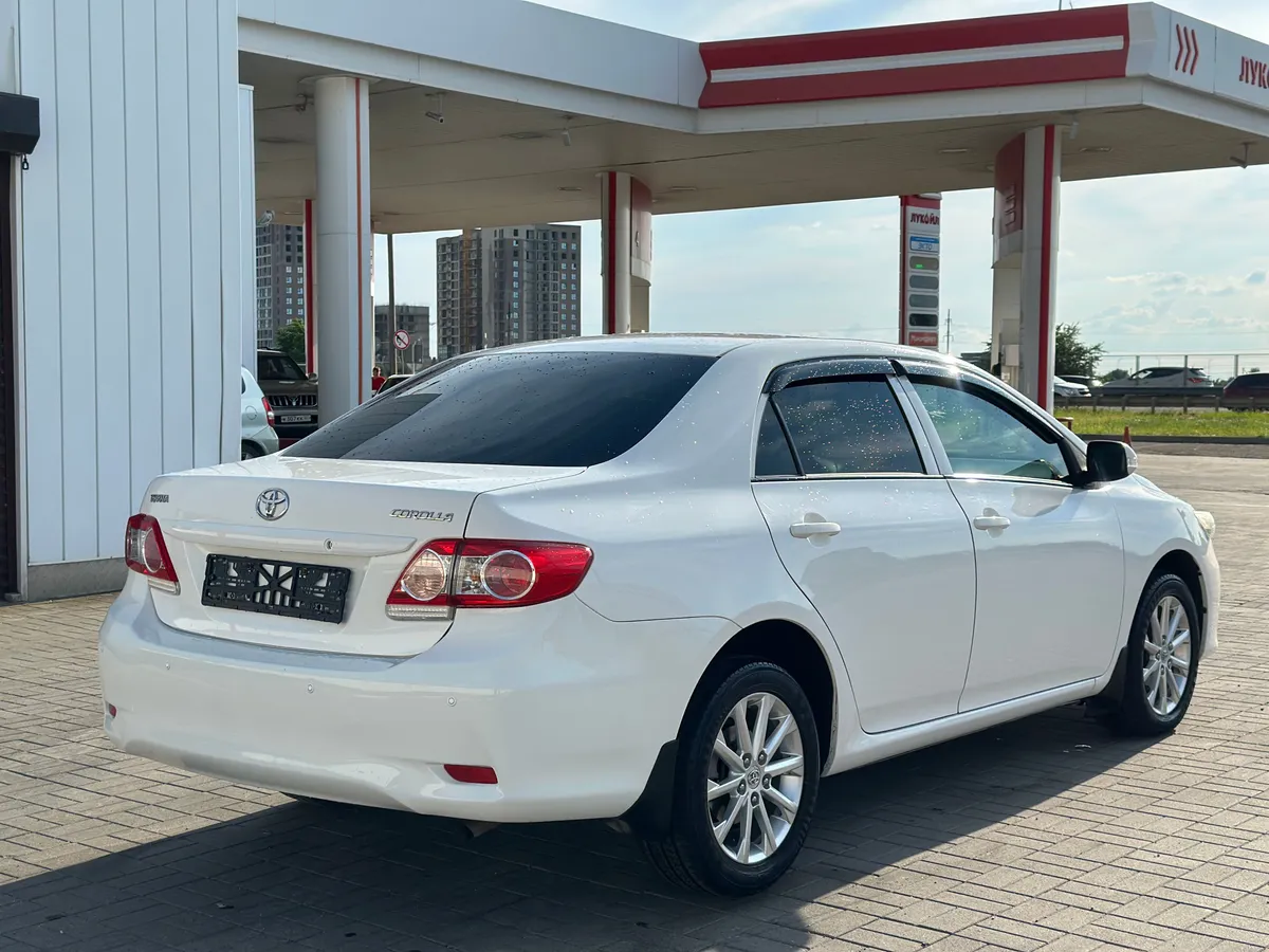 Toyota Corolla 1.6 AT (124 л.с.), 2012 — фото 4