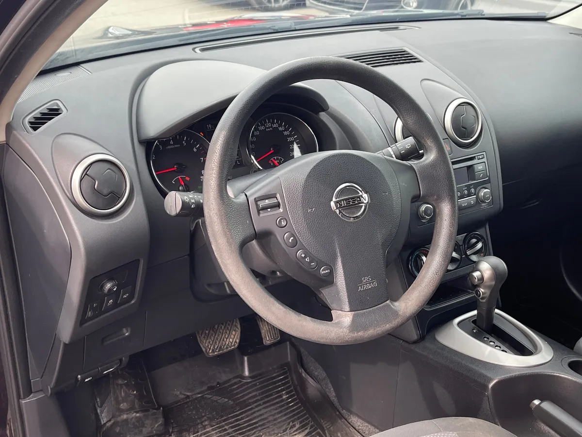 Nissan Qashqai 1.6 CVT FWD (117 л.с.)
