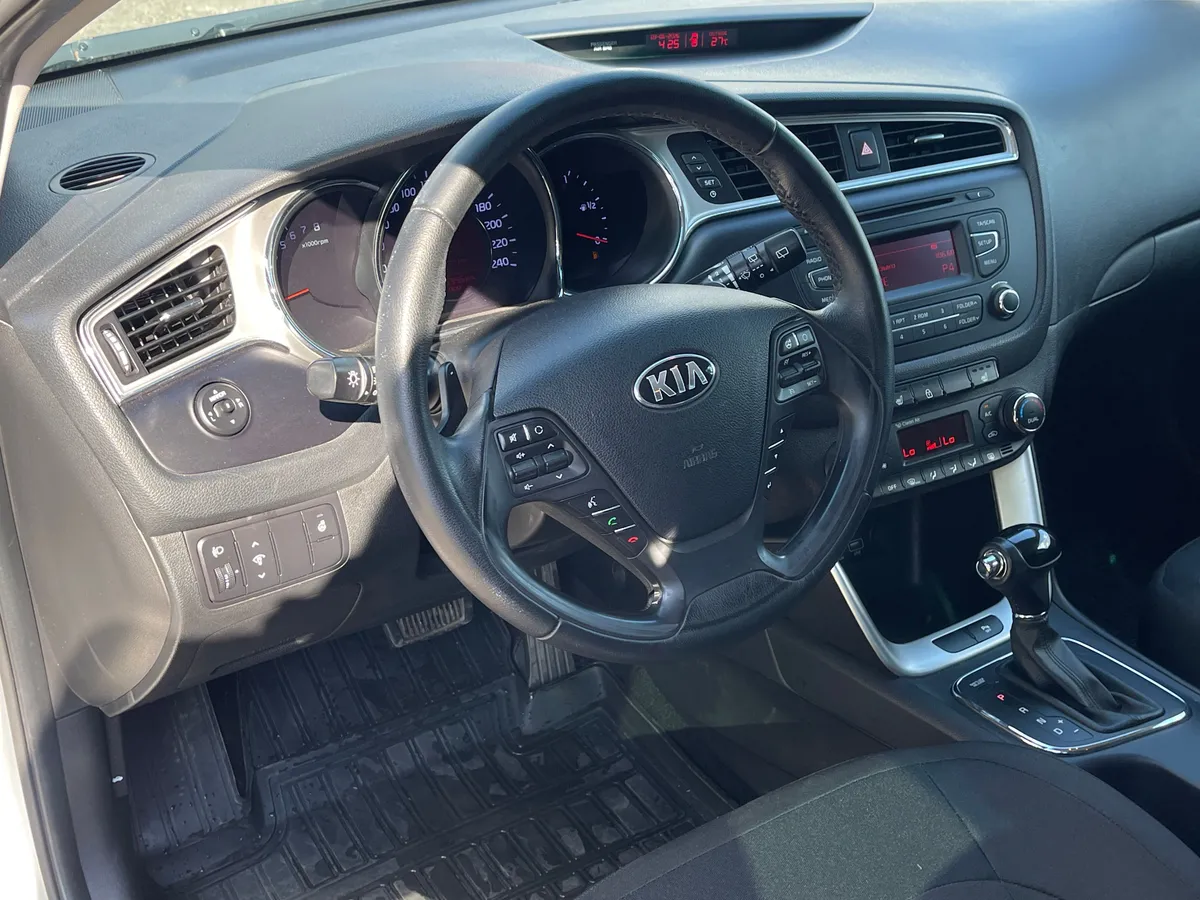 Kia Ceed 1.6 AT (130 л.с.)