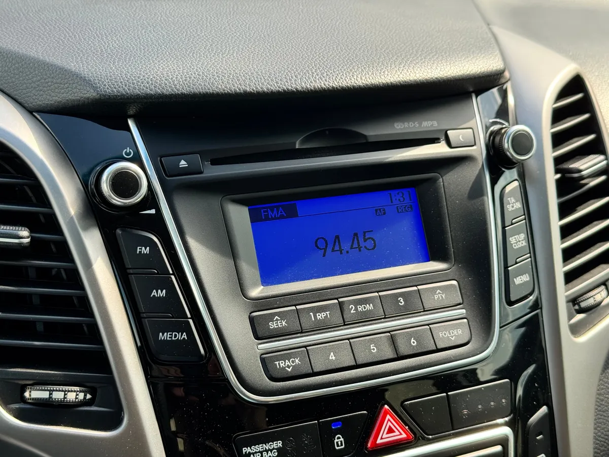 Hyundai i30 1.6 AT (130 л.с.), 2016 — фото 8