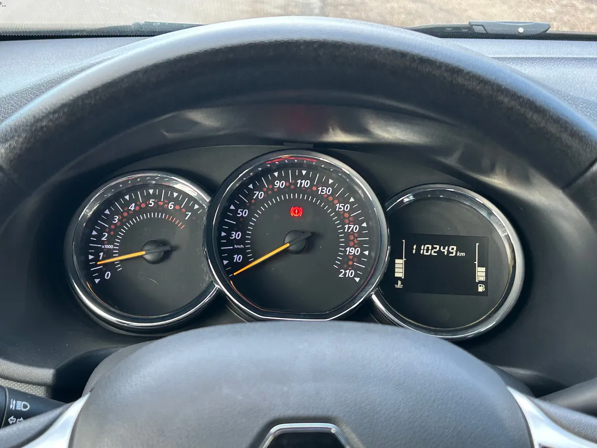 Renault Sandero 1.6 MT (113 л.с.), 2019 — фото 6