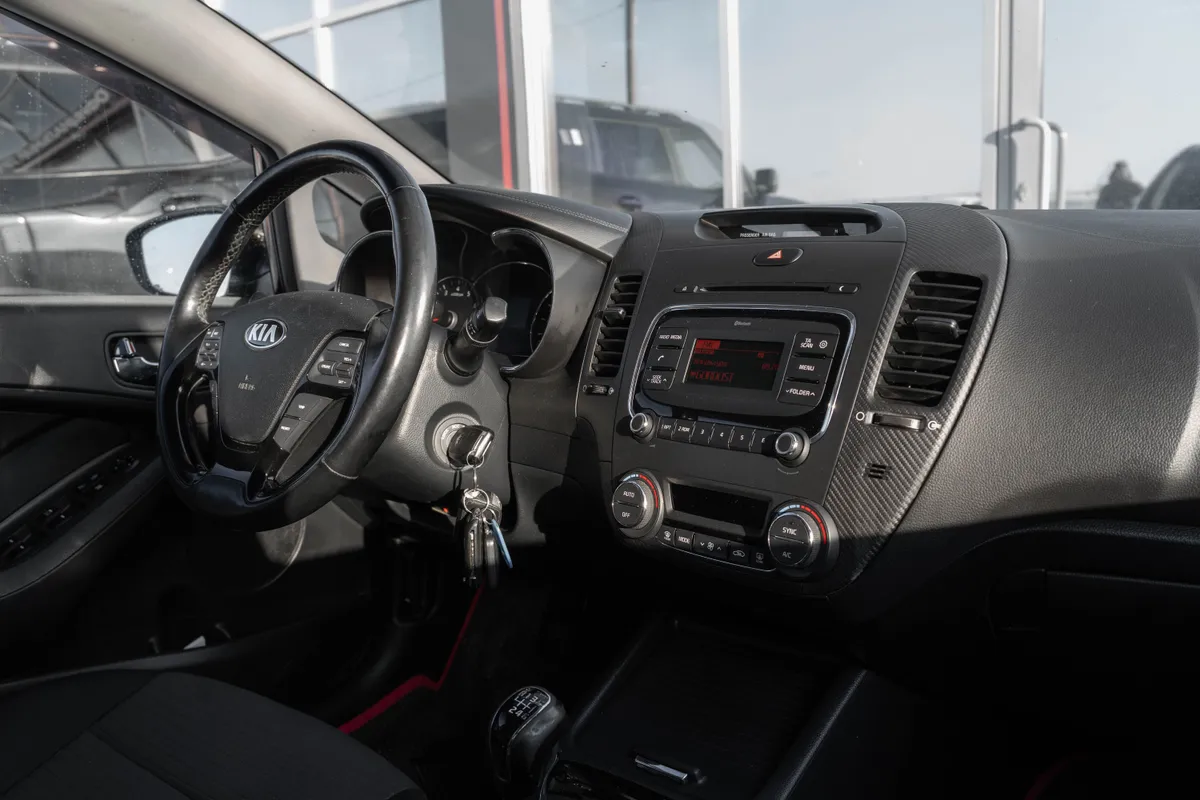 Kia Cerato 1.6 MT (130 л.с.), 2018 — фото 8