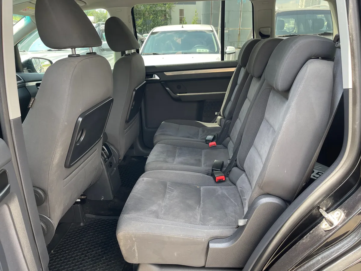 Volkswagen Touran 1.4 TSI DSG (140 л.с.)