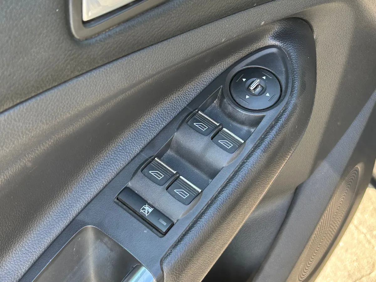 Ford Kuga 1.6 EcoBoost MT (150 л.с.), 2014 — фото 10