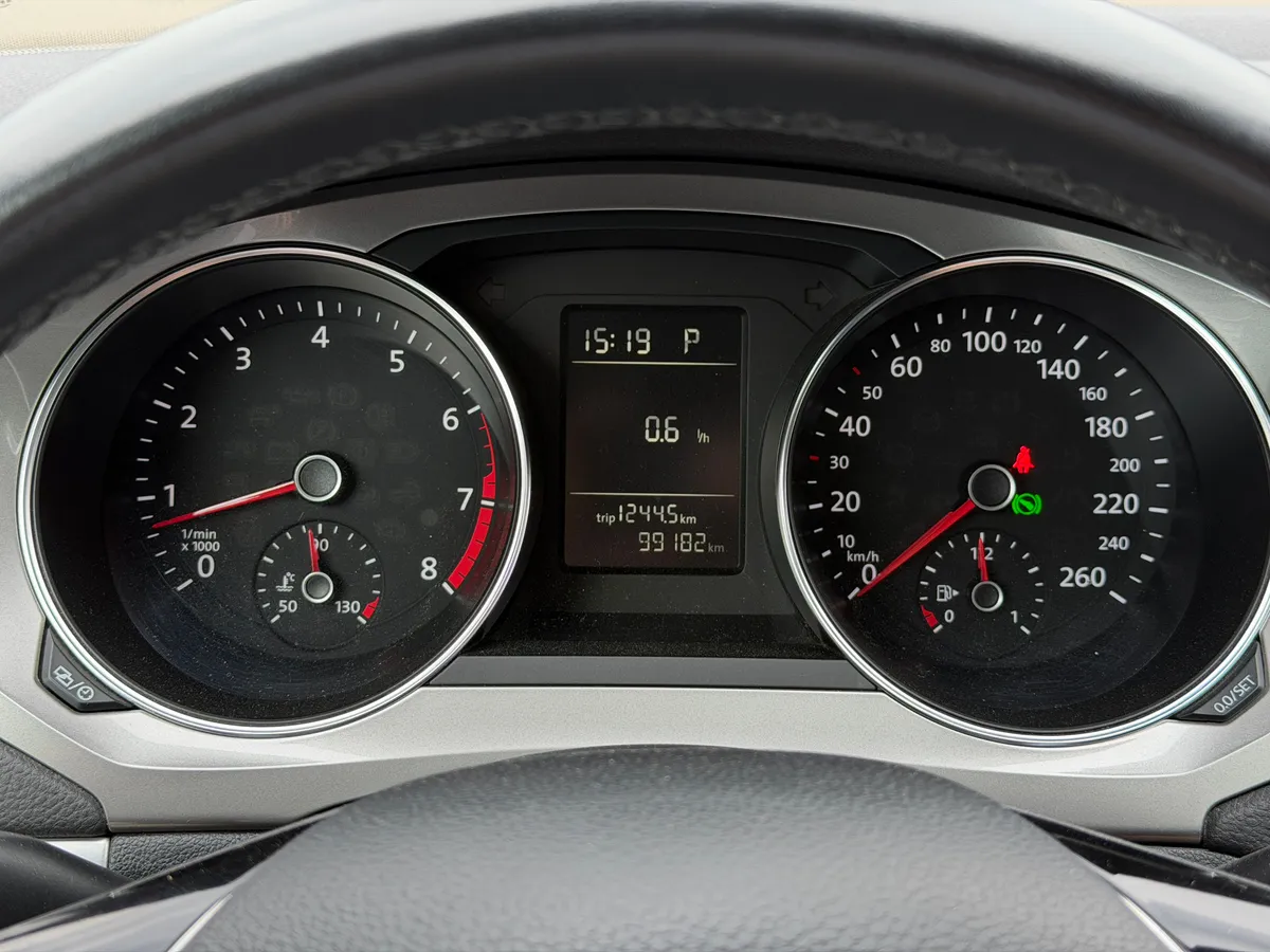 Volkswagen Jetta 1.4 TSI DSG (125 л.с.)