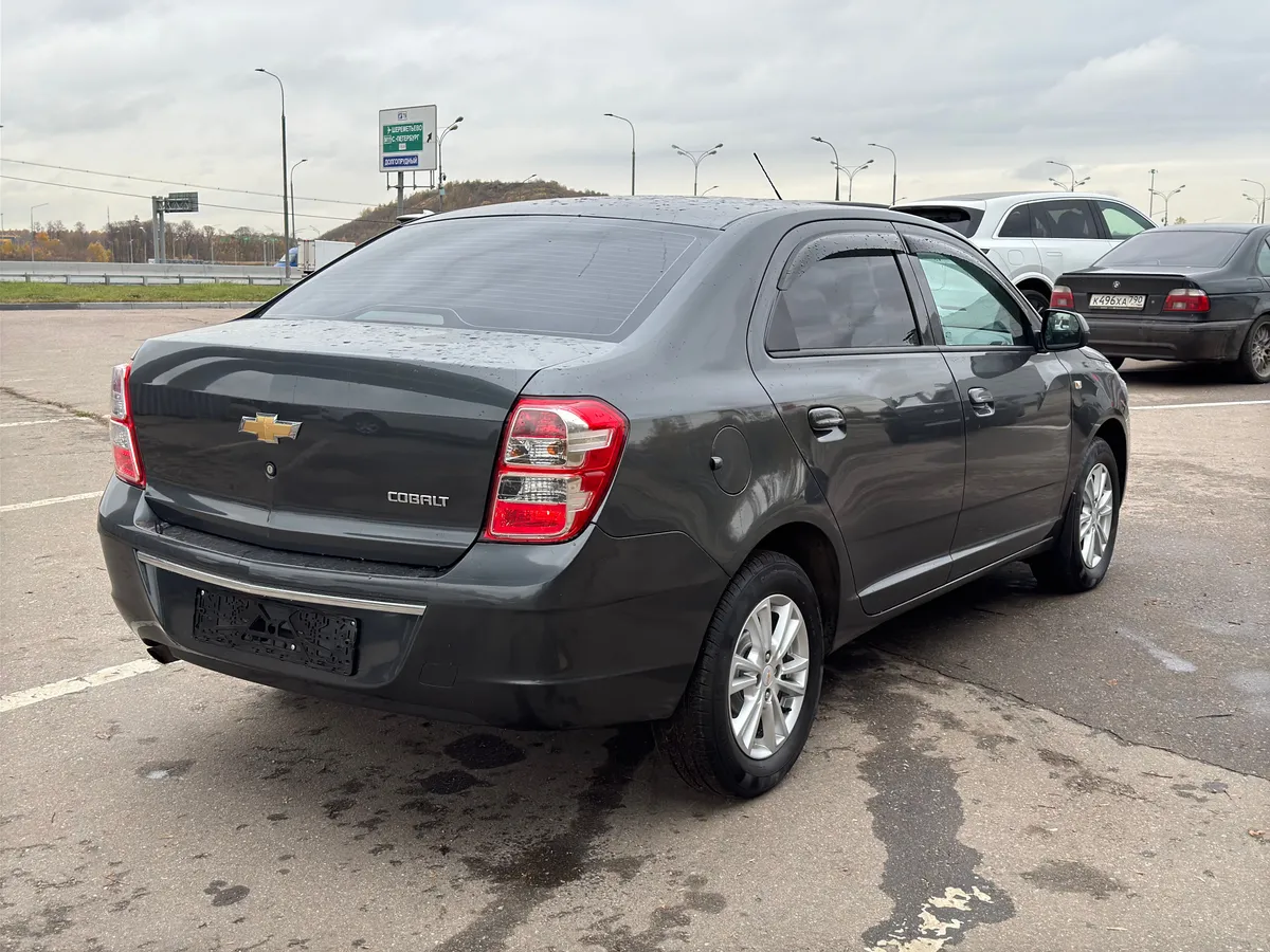 Chevrolet Cobalt 1.5 AT (106 л.с.)