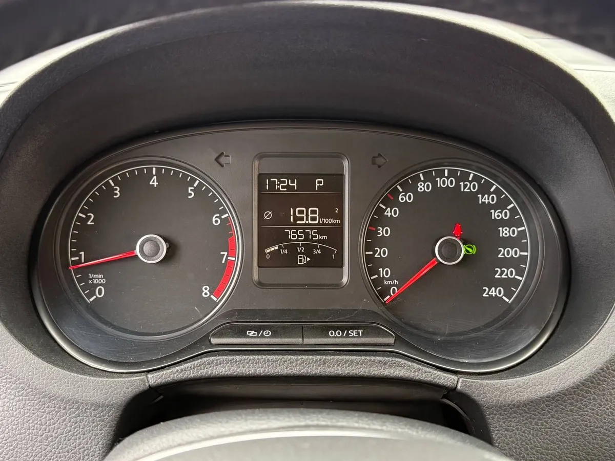 Volkswagen Polo 1.6 MPI AT (110 л.с.), 2019 — фото 7