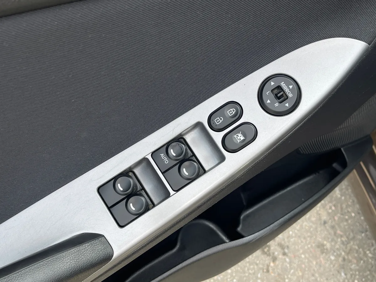 Hyundai Solaris 1.6 AT (123 л.с.), 2015 — фото 11