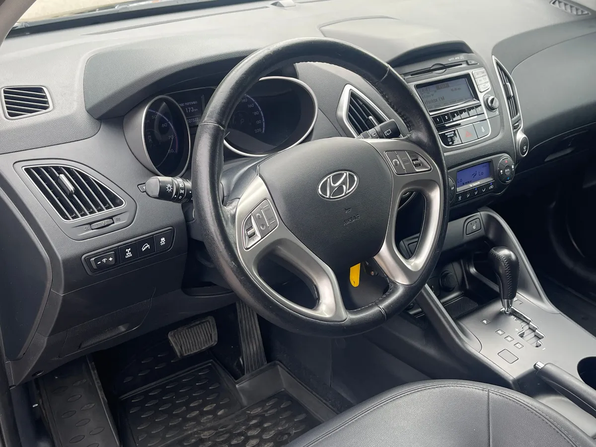 Hyundai ix35 2.0 AT 4WD (150 л.с.), 2012 — фото 5