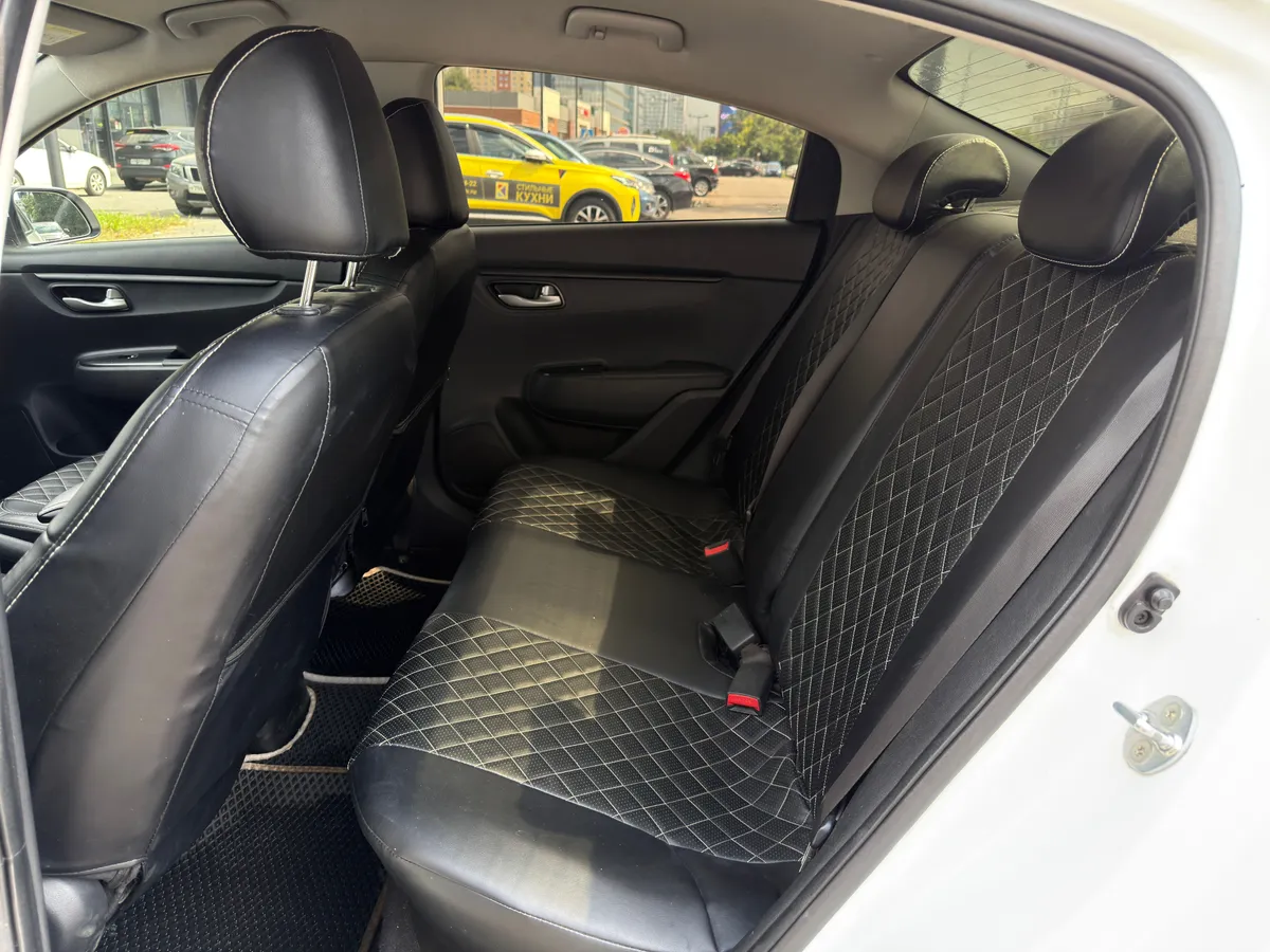 Kia Rio 1.6 MT (123 л.с.), 2017 — фото 12