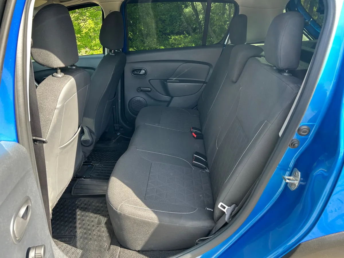 Renault Sandero 1.6 MT (82 л.с.), 2018 — фото 9