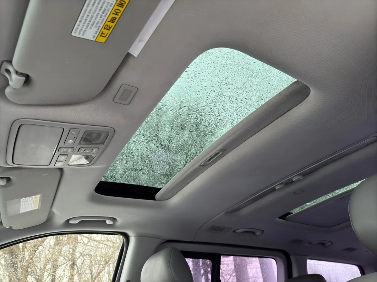 Hyundai Grand Starex 2.5 AT 4WD (145 л.с.), 2012 — фото 16