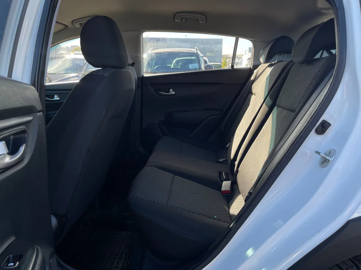 Kia Rio 1.6 AT (123 л.с.), 2018 — фото 13