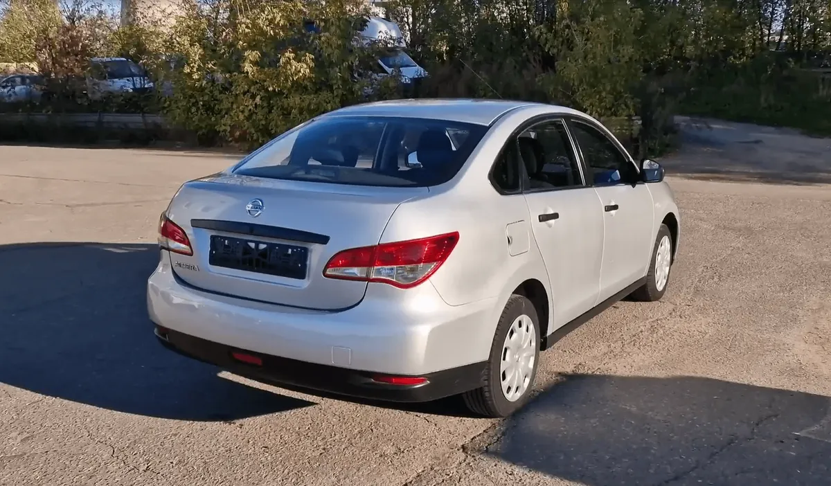 Nissan Almera 1.6 MT (102 л.с.), 2015 — фото 4