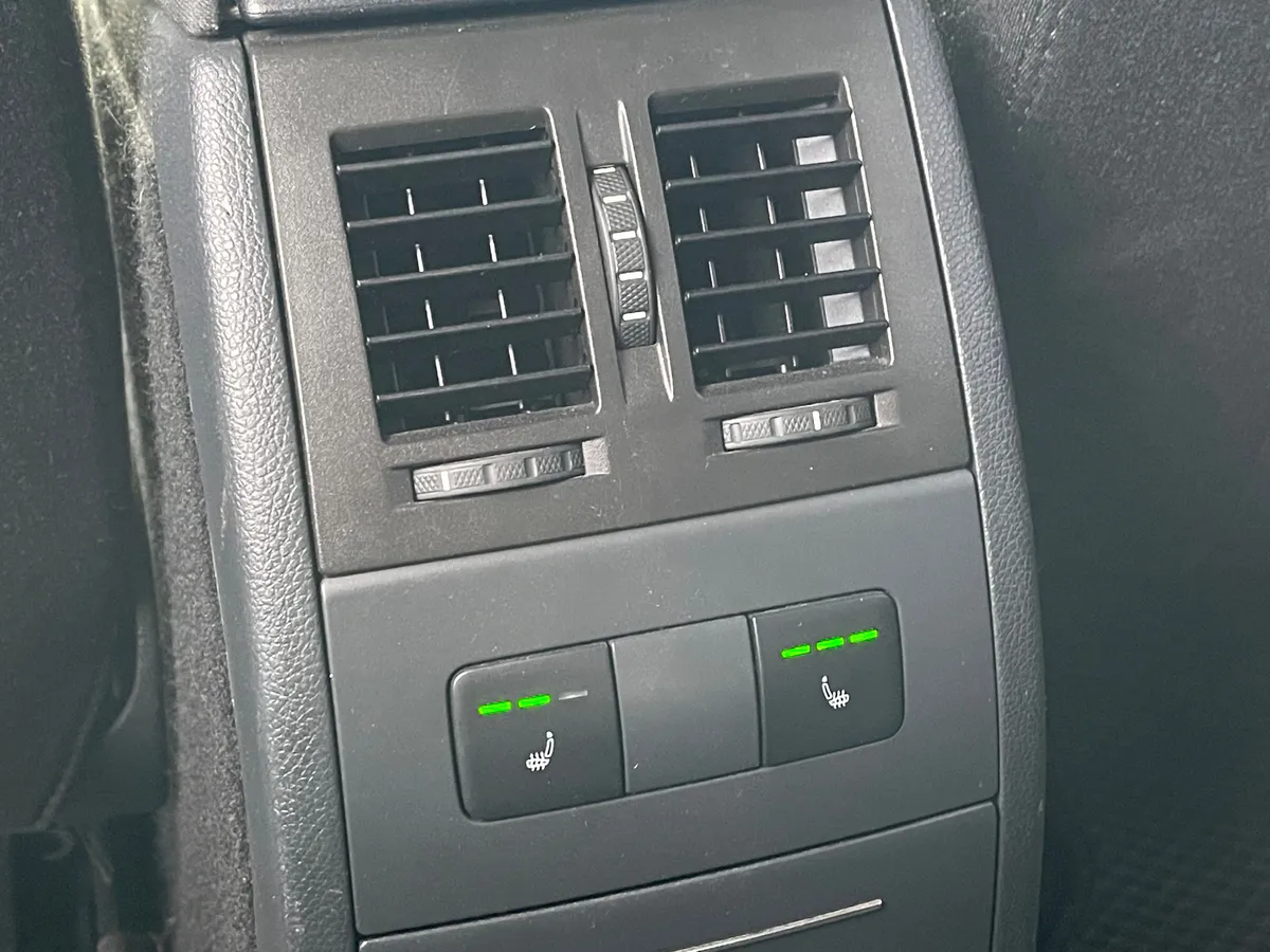 Skoda Octavia 1.8 AT (152 л.с.), 2011 — фото 10