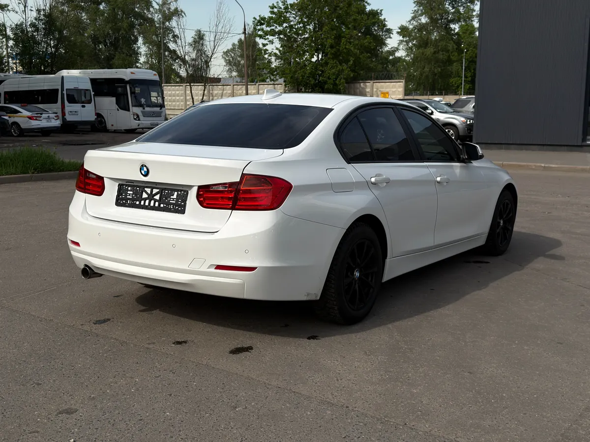 BMW 3 серии 2.0 AT (184 л.с.)