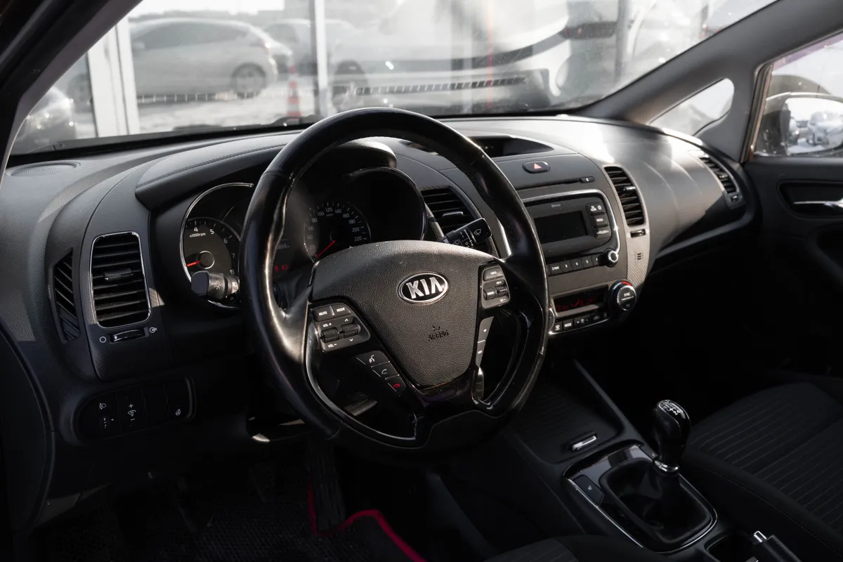 Kia Cerato 1.6 MT (130 л.с.), 2018 — фото 9