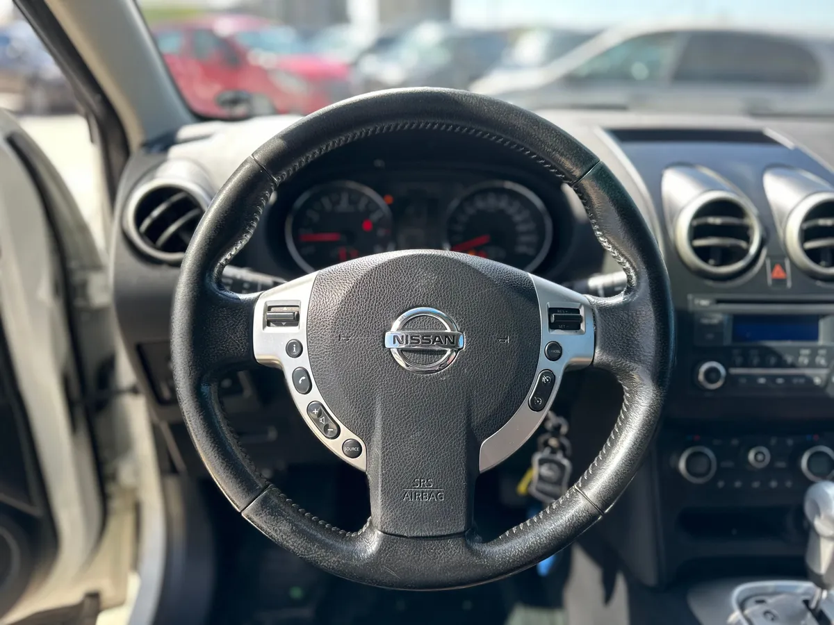 Nissan Qashqai 2.0 CVT FWD (141 л.с.), 2012 — фото 6