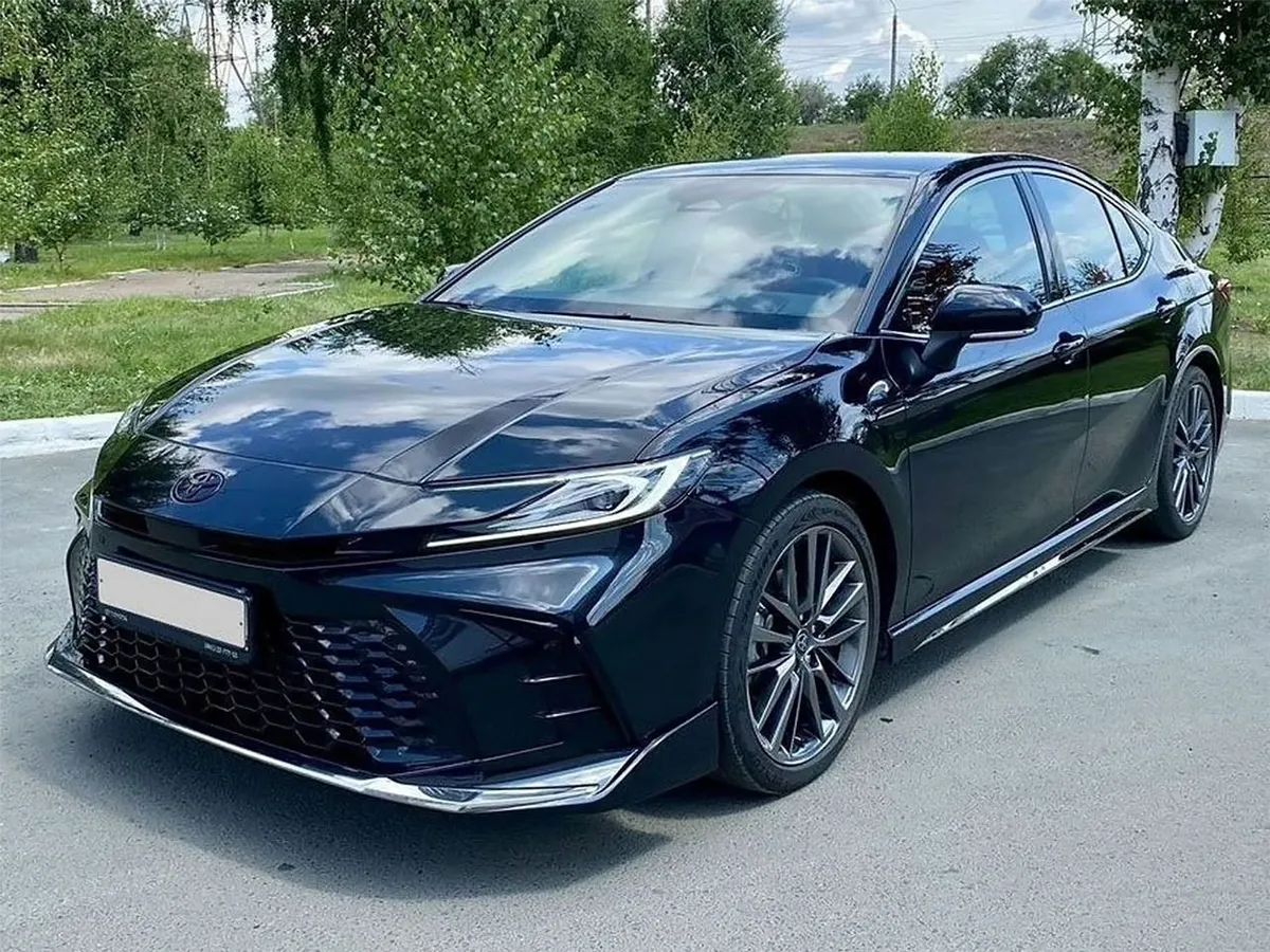Toyota Camry 2.5 AT (204 л.с.), 2024 — фото 4