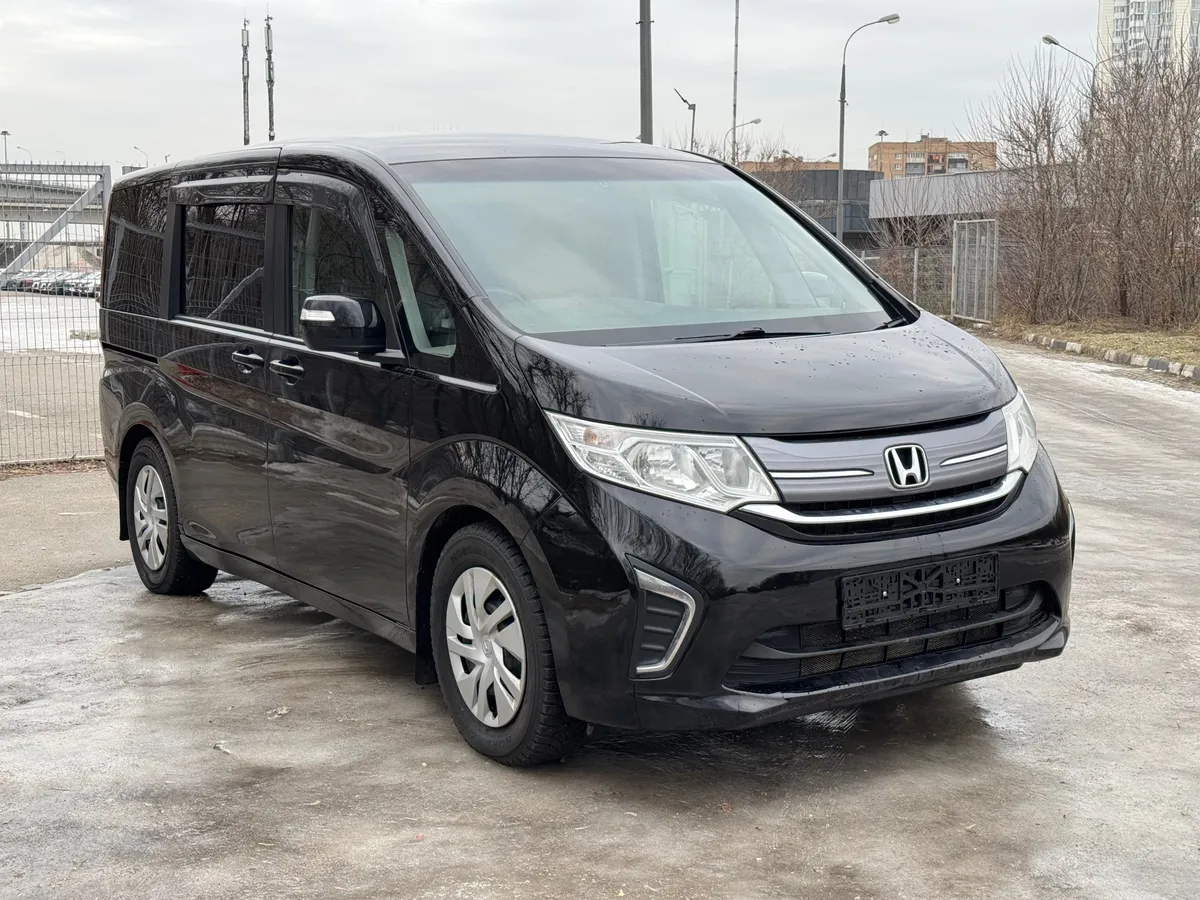 картинка Honda Stepwgn 1.5 AT 4WD (150 л.с.) от galaxy-auto