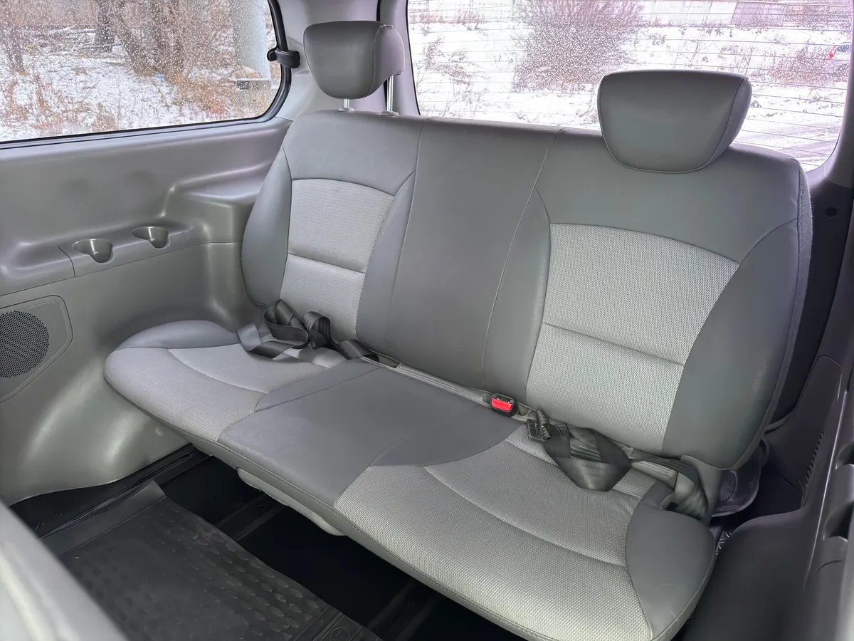 Hyundai Grand Starex 2.5 AT 4WD (145 л.с.), 2012 — фото 10
