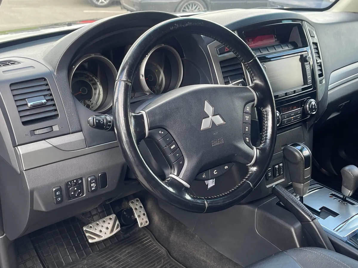 Mitsubishi Pajero 3.0 AT 4WD (178 л.с.), 2015 — фото 5