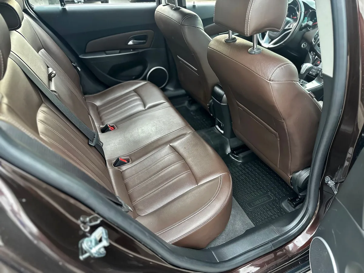Chevrolet Cruze 1.8 AT (141 л.с.), 2015 — фото 7