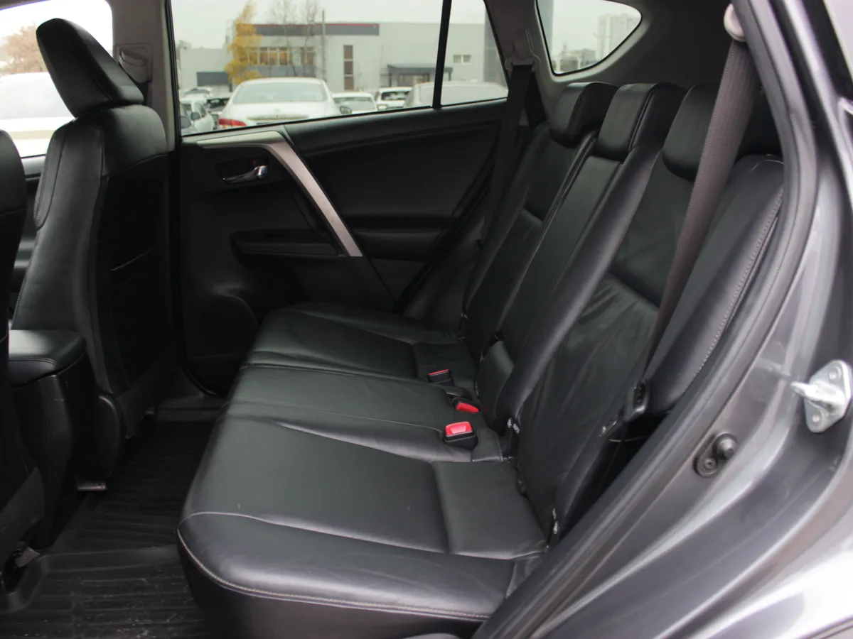 Toyota RAV4 2.0 CVT 4WD (146 л.с.), 2013 — фото 11