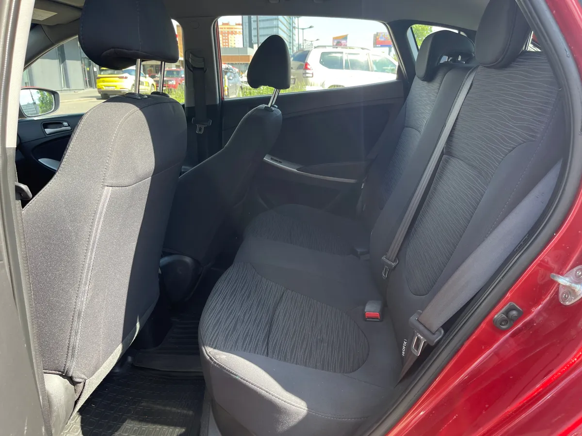 Hyundai Solaris 1.4 AT (107 л.с.)