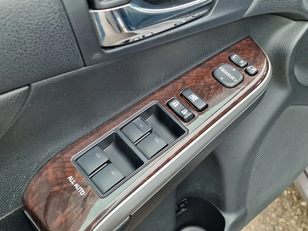 Toyota Camry 2.5 AT (181 л.с.), 2016 — фото 8