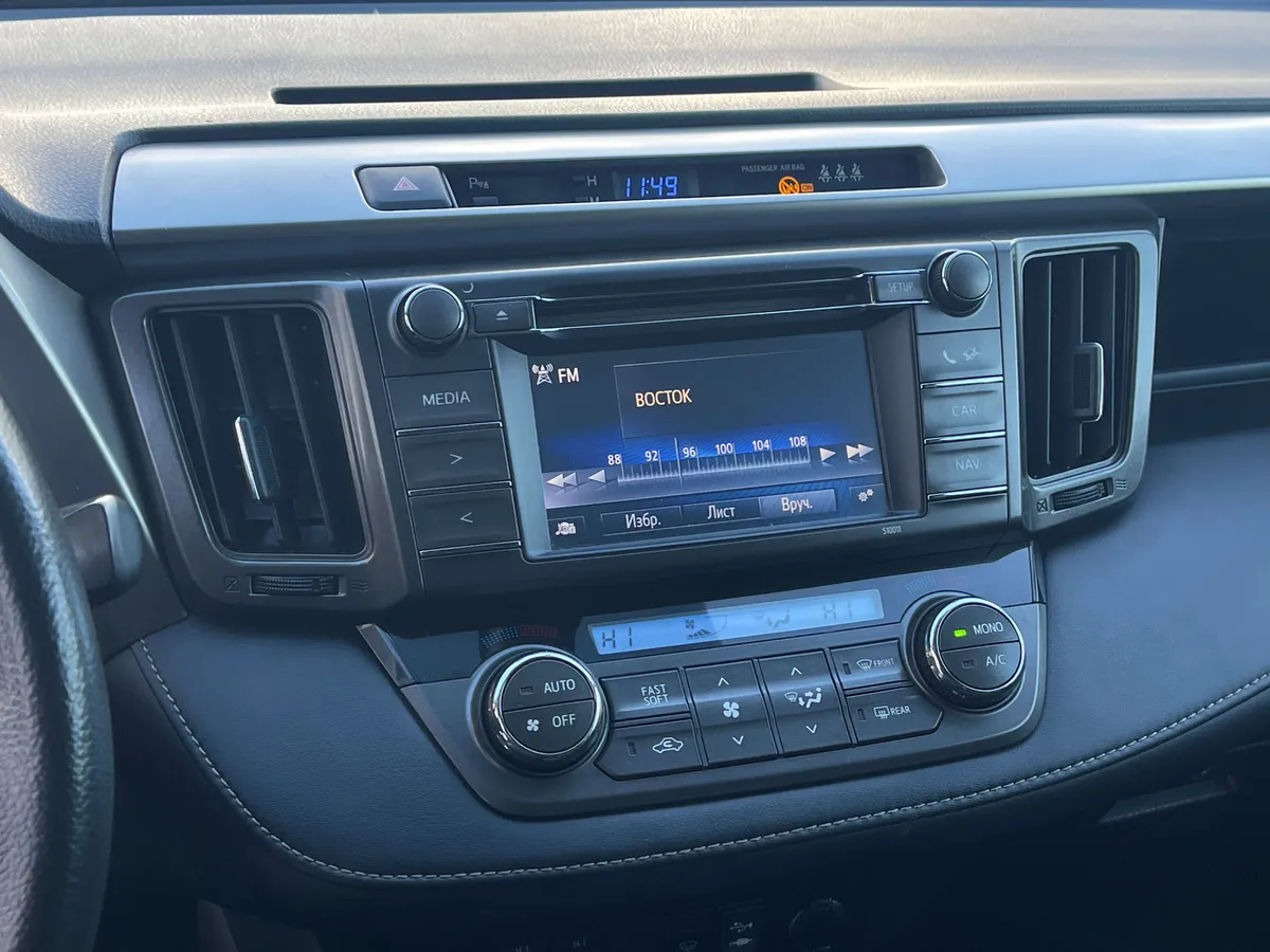 Toyota RAV4 2.0 CVT 4WD (146 л.с.), 2014 — фото 7