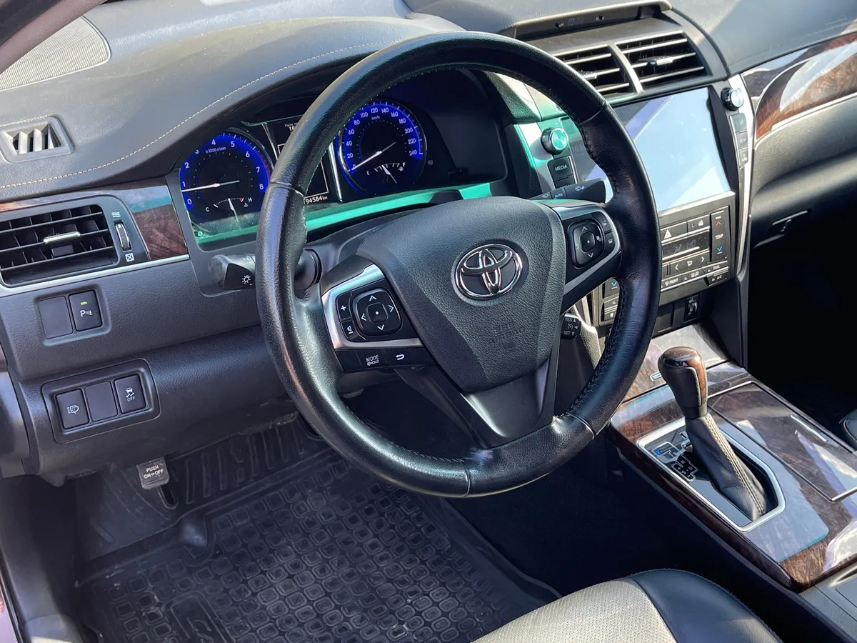 Toyota Camry 2.5 AT (181 л.с.), 2017 — фото 5